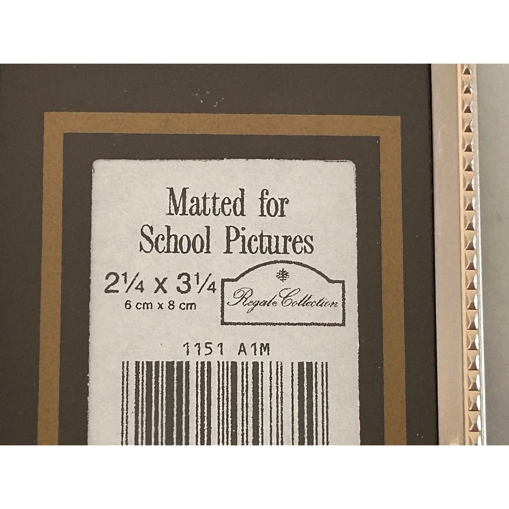 Vintage Intercraft Royale Collection Brass Metal Beaded Photo Frame 2.25x3.25